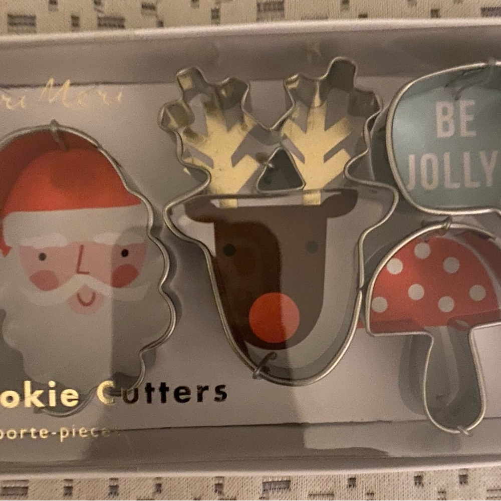 Meri Meri Mini Christmas Cookie Pie Cutters Set 7 NIB